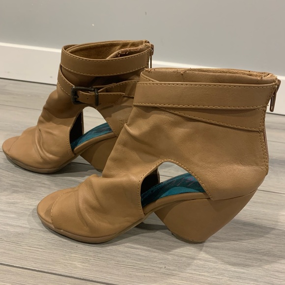 Blowfish shoes 6 - Picture 4 of 9